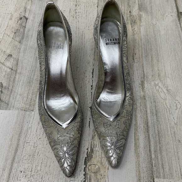 Stuart Weitzman silver mesh lace heels 7.5M (fits like 7) - Picture 2 of 13